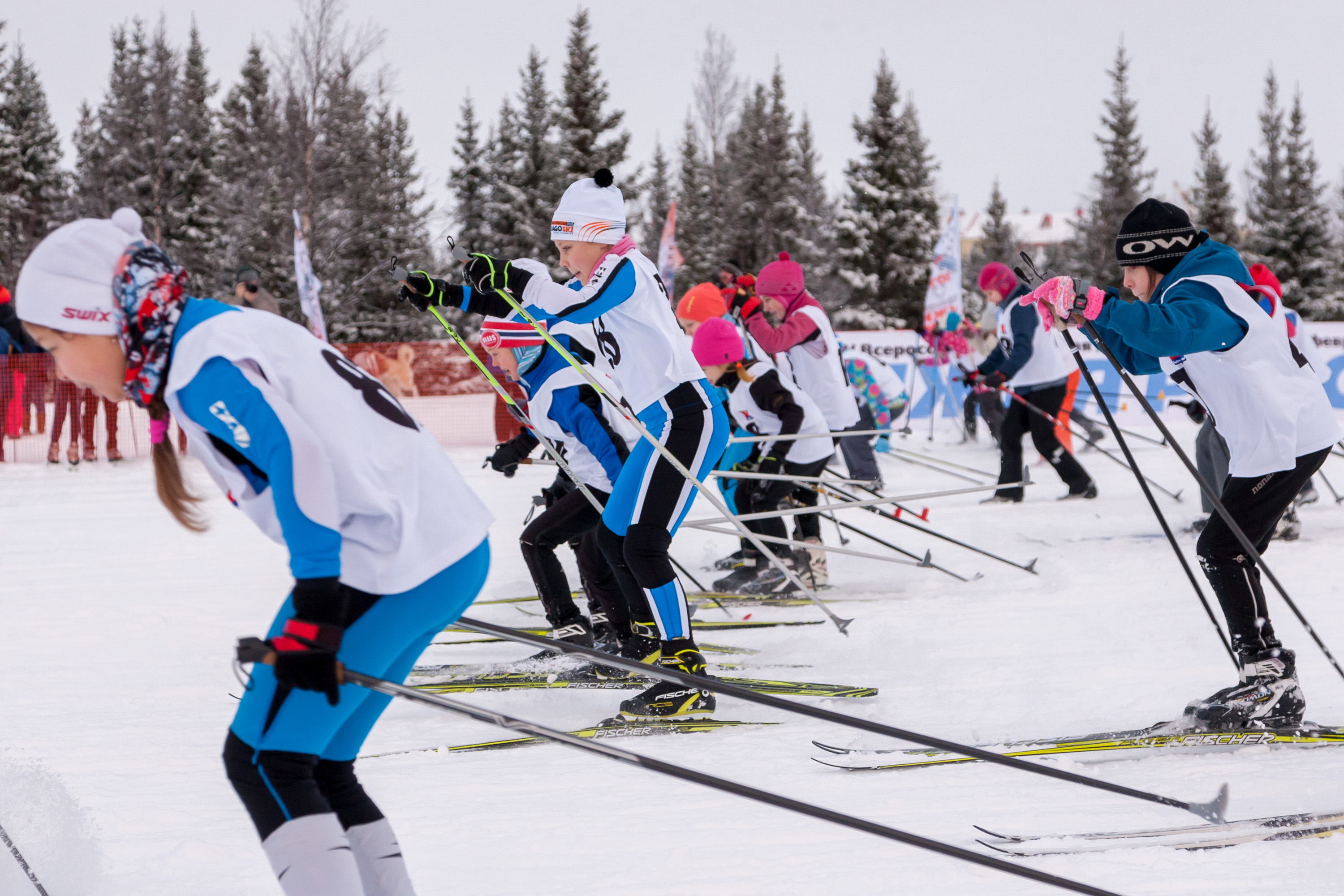 ​Более 300 жителей НАО вышли на «Лыжню России-2018»